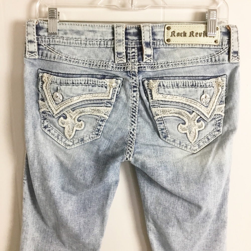 Rock Revival Capri Kaitlyn Cropped Pants Light Wash - Picture 4 of 4